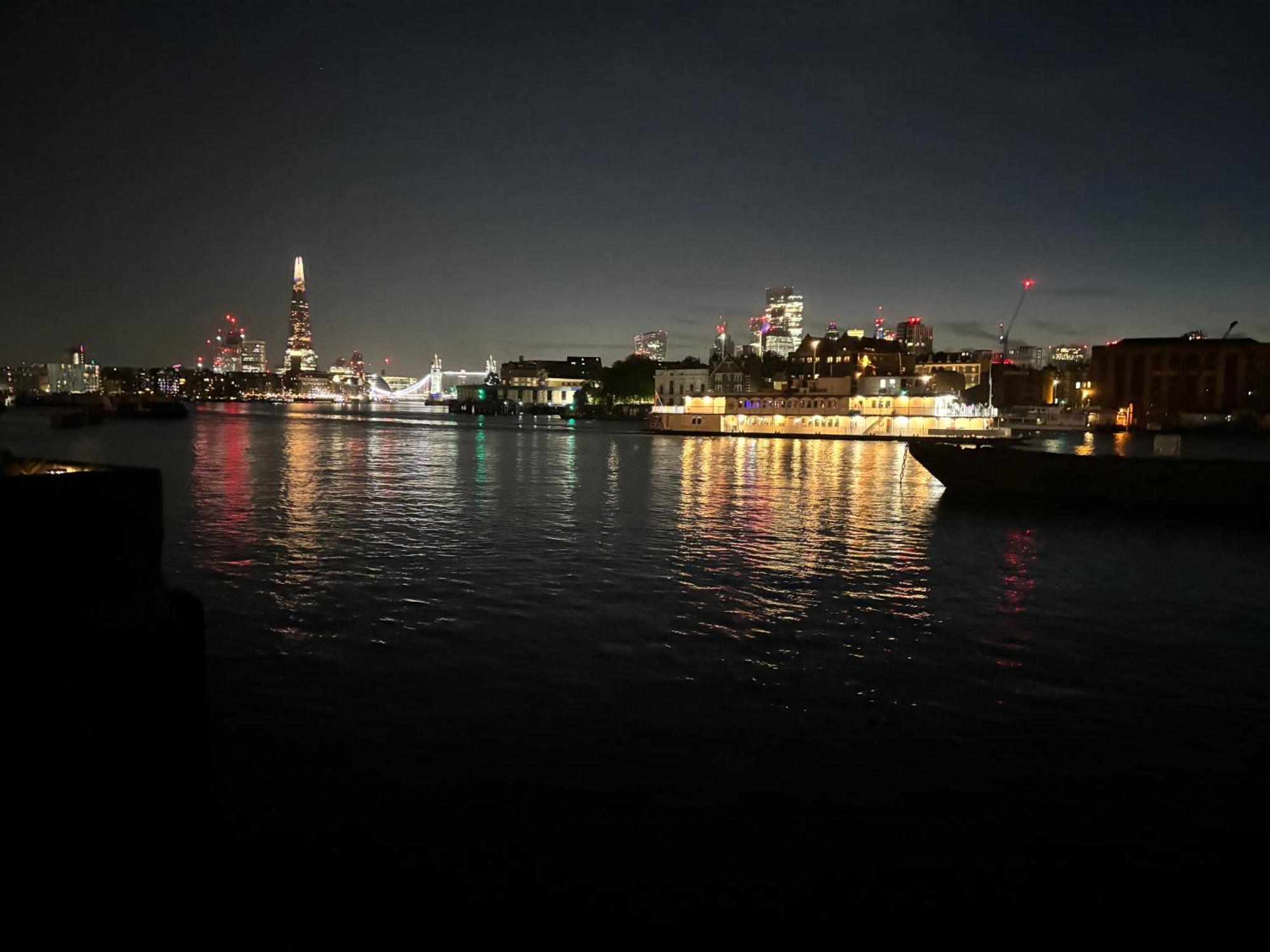 One-Bedroom Rotherhithe/Bermondsey Flat, Central London, Uk Kültér fotó